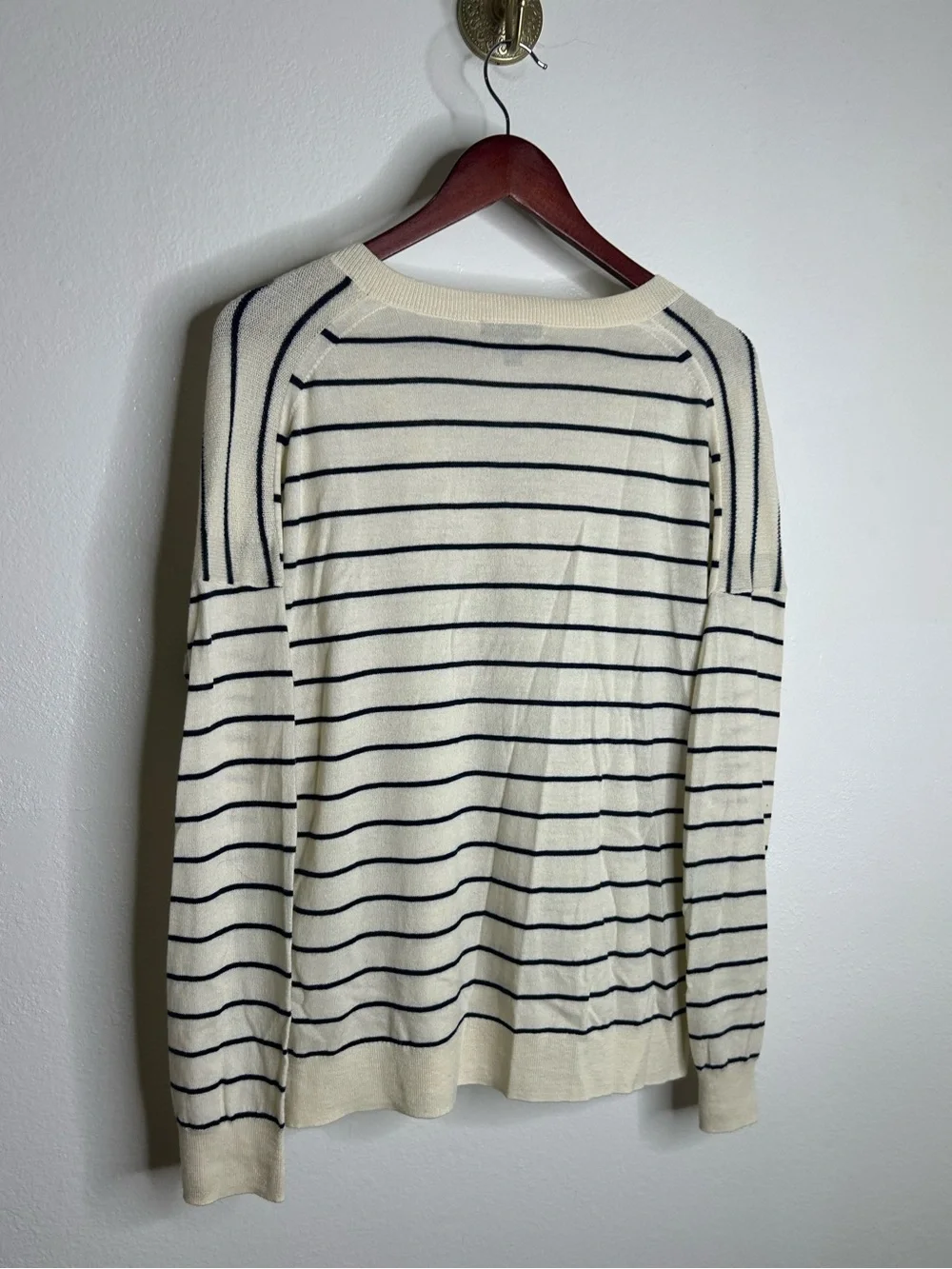 J. Crew Merino Wool Cotton Striped Cream Navy Lightweight V - Neck Sweater